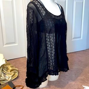 WORLD MARKET LARGE XL EXTRA LARGE LACE SHEER BEAUTIFUL TOP! L/XL BLACK DETAILED